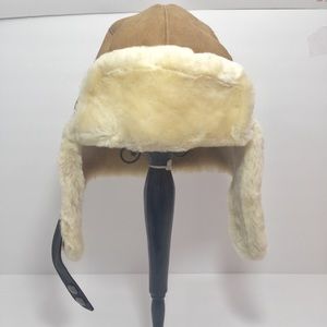 Sheerling-Lined Sheepskin Trapper Hat